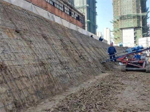 新吴建筑边坡支护